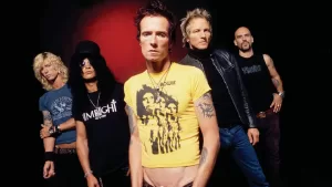Velvet Revolver 2004 Web